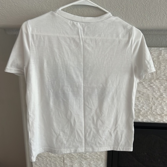 Shein Tee - Picture 2 of 2